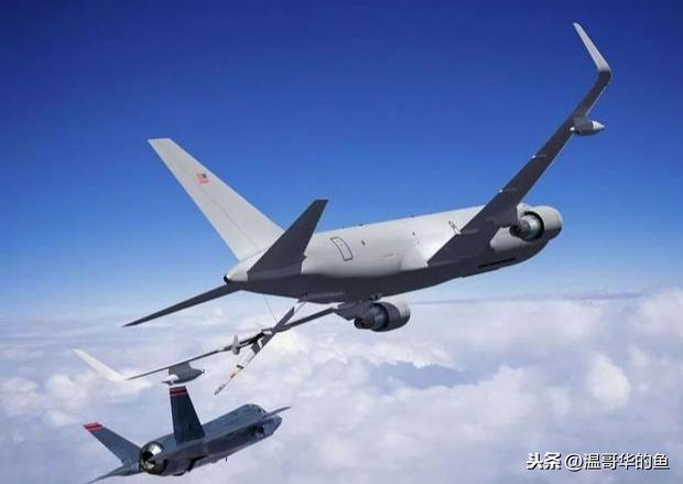 很多人好奇飛機(jī)在空中是怎么加油的，聊聊空中加油細(xì)節(jié)