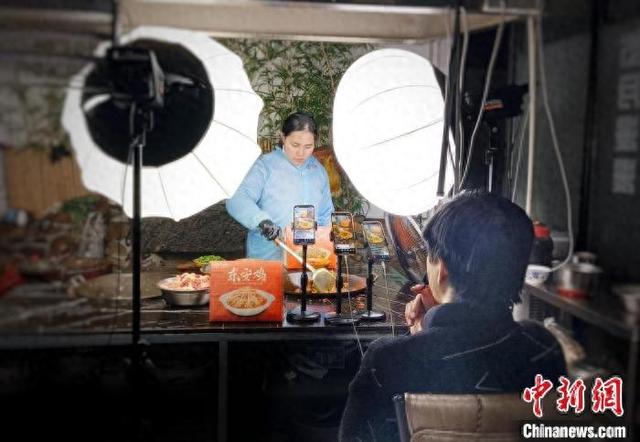 （身邊的變化）湖南東安數(shù)字化建設(shè)賦能鄉(xiāng)村振興