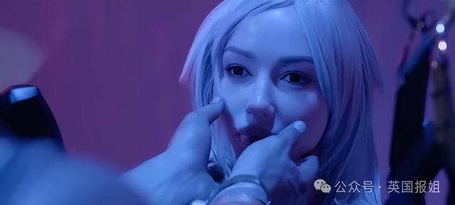 德國驚現(xiàn)AI“伴侶”！花錢和玩偶共度良宵，體驗比真人好還能進化