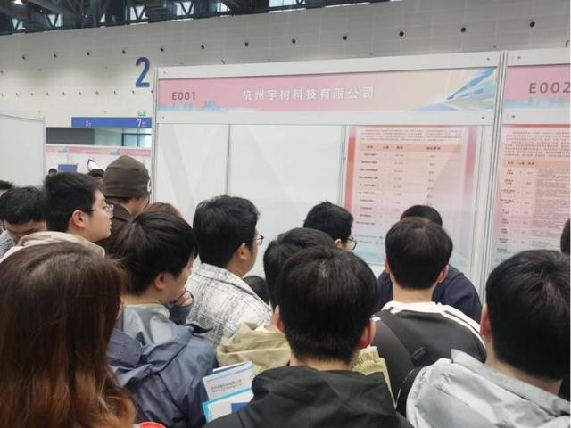 AI來了：人工智能緣何成為2025年最熱話題？