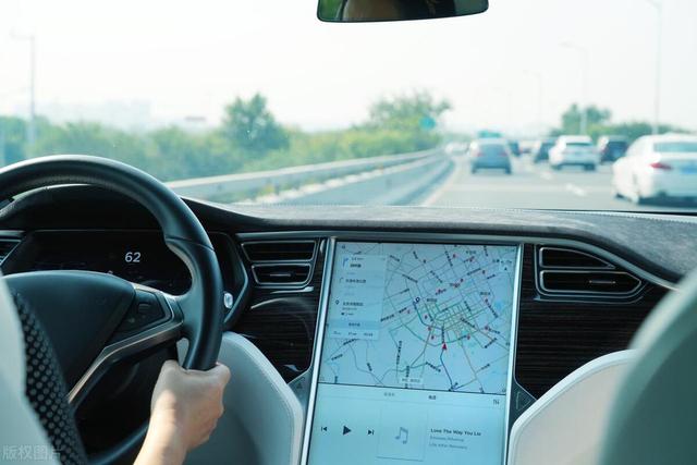 自動駕駛分為幾級？我們離真正的自動駕駛還有多遠(yuǎn)